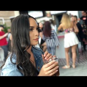 Meet your Posher, Maegan